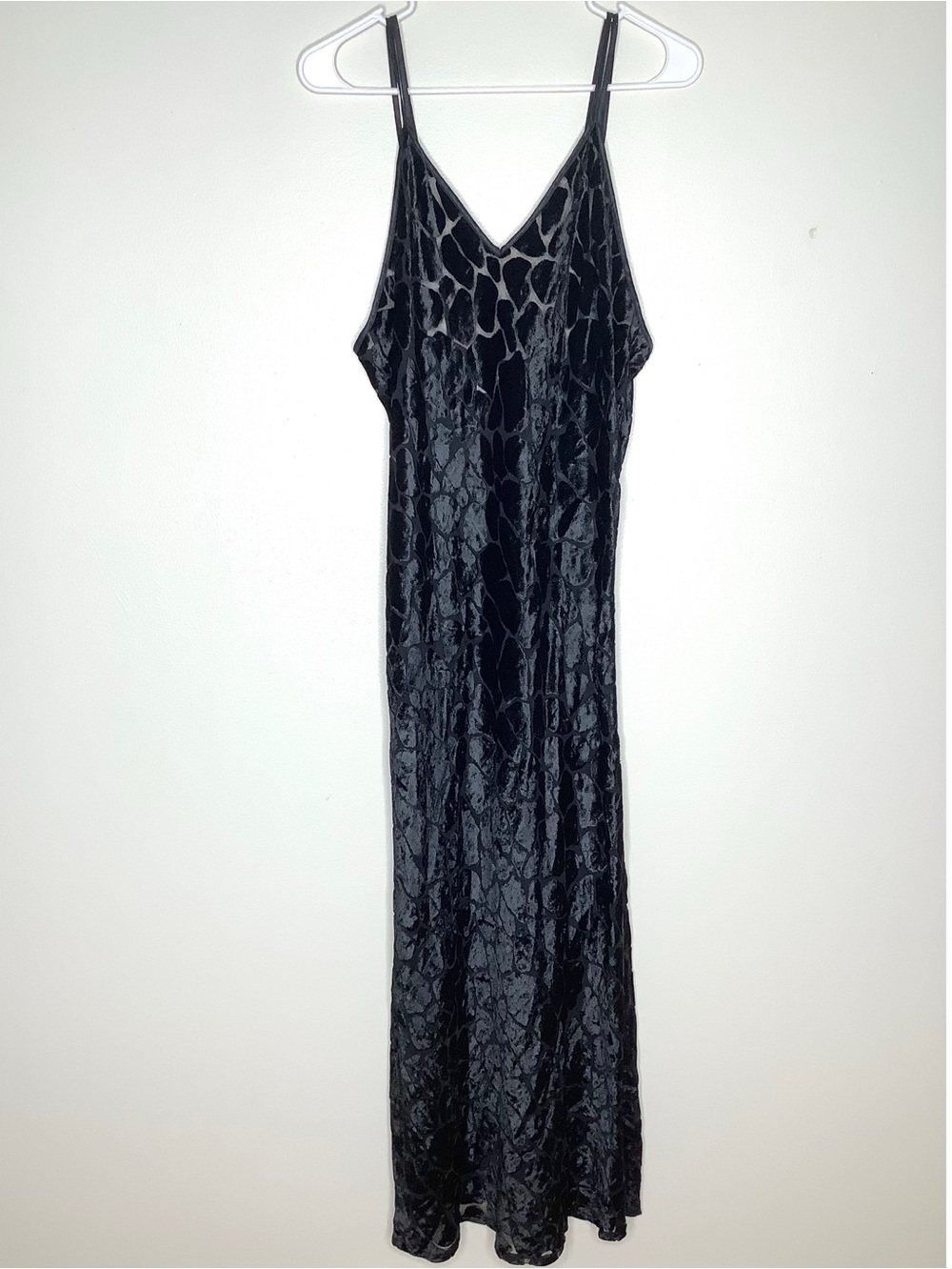 < Marilyn Monroe Black Velvet Semi-Sheer Maxi Lingerie Slip Dress >